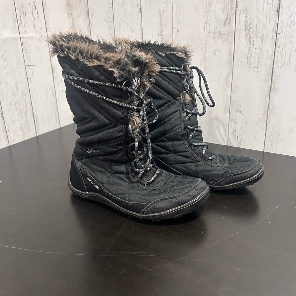 Columbia Black Puffer Winter Boots Faux Fur Lining Womens 8.5 Omni Grip